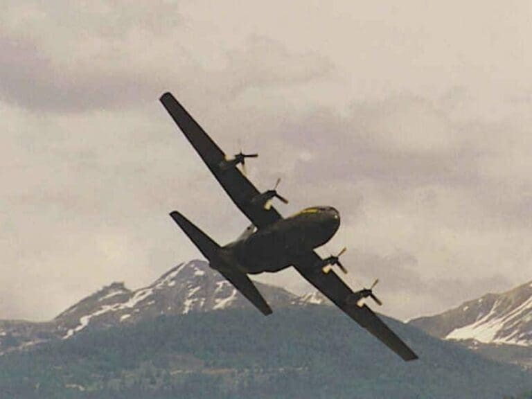 Vor Hercules Flug: Drei Illegale tauchten unter — Bild: Wikimedia / de:Benutzer:UglyKidJoe / CC BY-SA 3.0