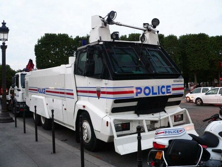 Weiter großes Schweigen zu Unruhen in Frankreich — Bild: David Monniaux / wikimedia.org (CC-BY-SA-2.0-FR)