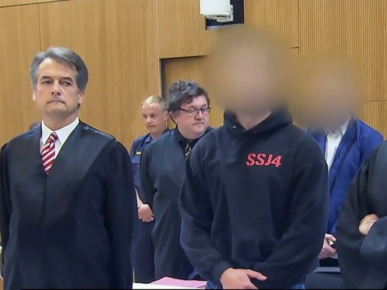 Migrants Jailed For Life For Brutal OAP Killings — Bild: z.V.g