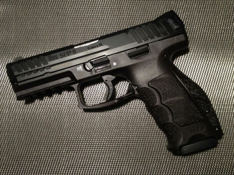 Cops Send Back Guns That Miss Their Targets — Bild: z.V.g