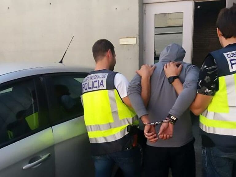 Migrant On Trial For Coffee Break Killing — Bild: z.V.g