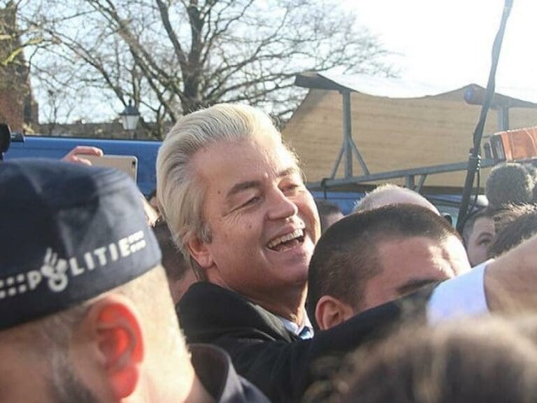 Wilders vergleicht Islam mit Nationalsozialismus — Bild: Peter van der Sluijs / Wikimedia (CC BY-SA 3.0)