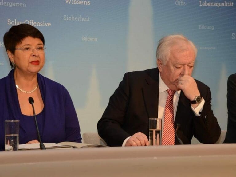 Laut Umfrage: Häupls SPÖ stürzt massiv ab — Bild: Unzensuriert.at