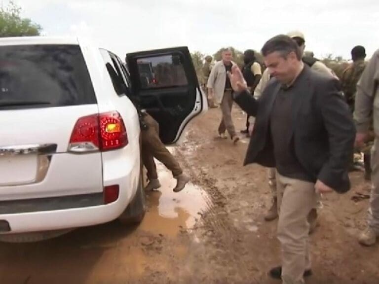 Medien feiern Besuche bei Saudis und in Somalia — Bild: Screenshot ZDF heute journal vom 1.5.2017