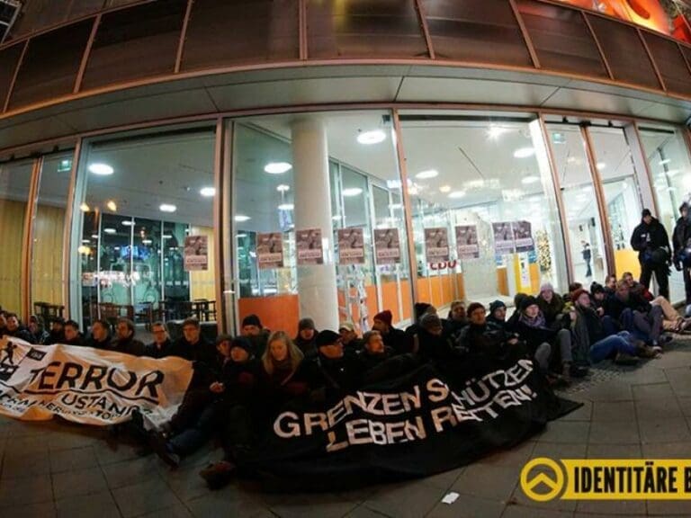 Berlin-Terror: Antifa stört Mahnwache und Protest — Bild: Identitäre Bewegung Deutschland