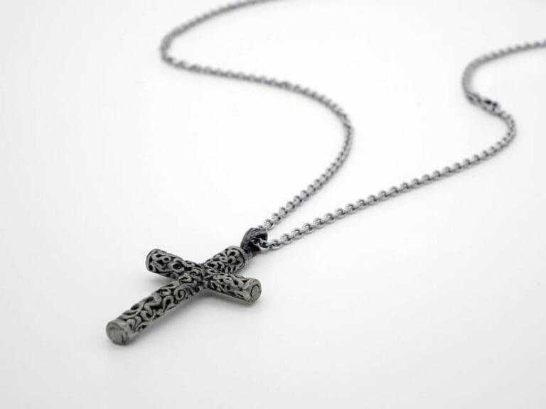 Konvertit wegen Kreuz um Hals niedergestochen — Bild: Jason Goh / pixabay