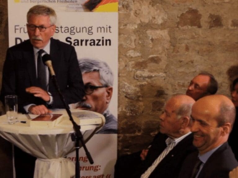 Sarrazin kommentiert Parteiausschlussverfahren — Bild: Studienzentrum Weikersheim