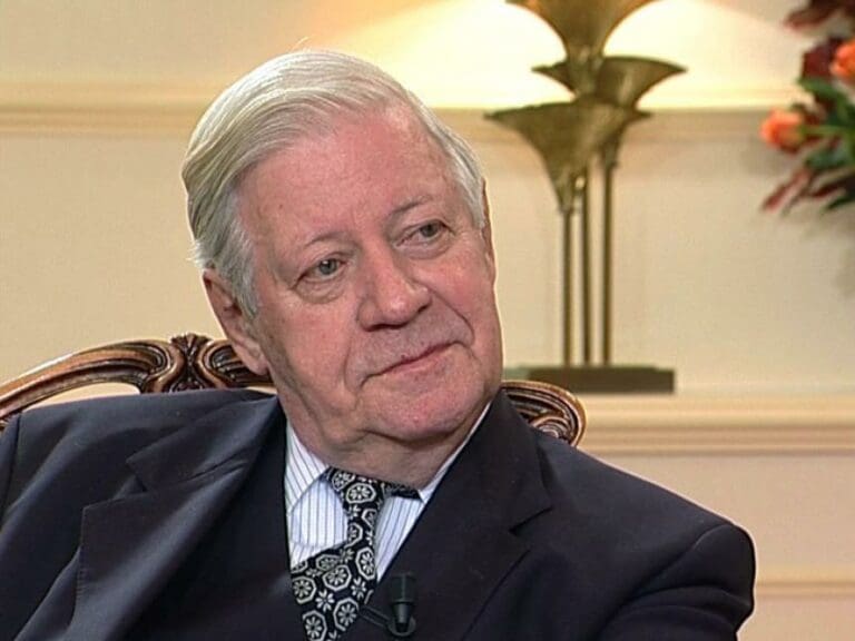 Helmut Schmidt meldet sich ab — Bild: Nvpswitzerland/Wikimedia(CC BY-SA 3.0)
