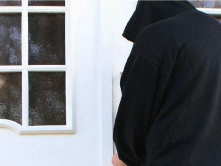 Kriminelle Großfamilie verantwortlich für jeden fünften Einbruch in Deutschland — Bild: Rike / pixelio.de