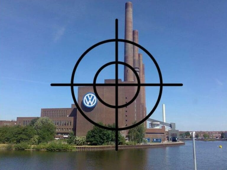 Todesstoß für deutsche Automobilindustrie? — Bild: nibbler / Wikimedia (CC BY-SA 2.0 DE) - Montage: unzensuriert.de