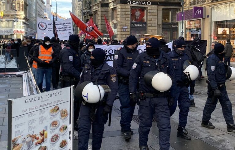Linke Demonstranten Wien — unzensuriert.at