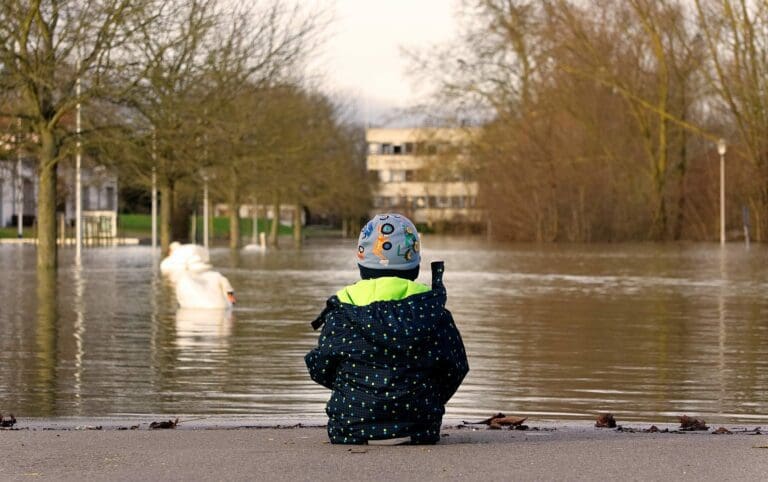 Hochwasser — distelAPPArath / pixabay.com