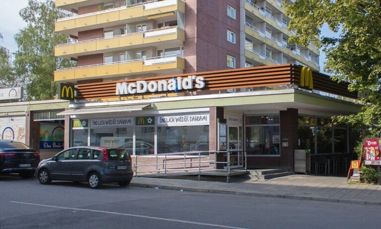 Zutaten für "McPlant" kaum aus Österreich — Stefan Wust / wikimedia.org (CC BY-SA 4.0)