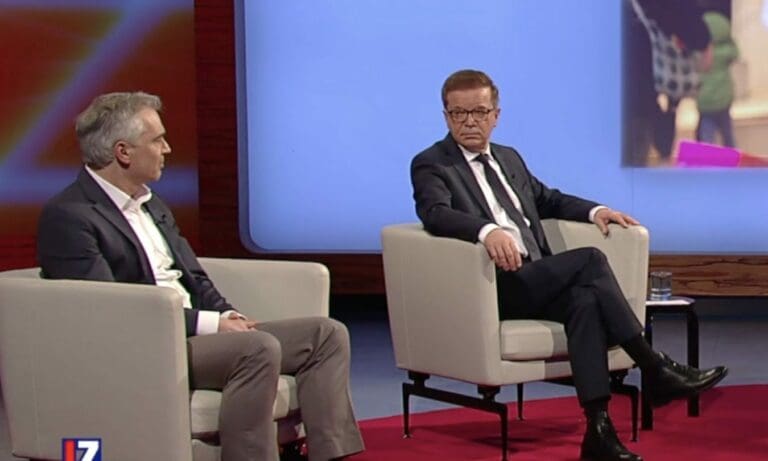 Gerald Gartlehner / Rudolf Anschober — Screenshot / ORF TVthek