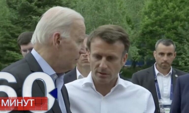 Emmanuel Macron / Joe Biden — z.V.g.