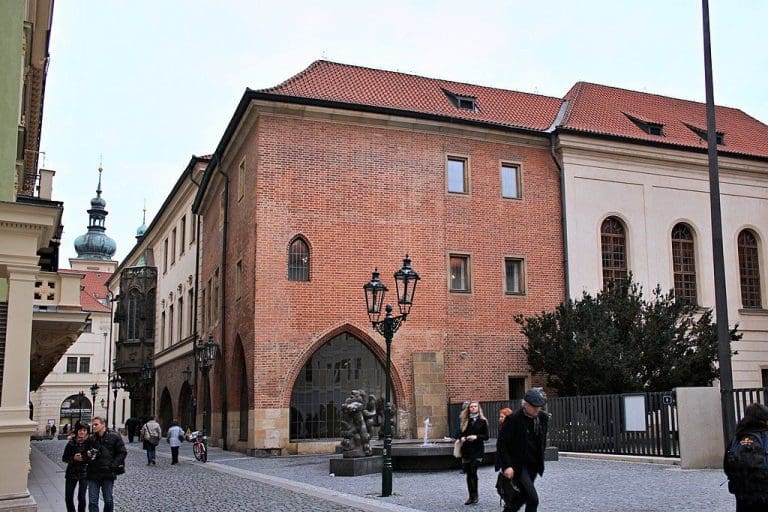 675 Jahre älteste Deutsche Universität — VitVit / wikimedia (CC-BY-SA 4.0)