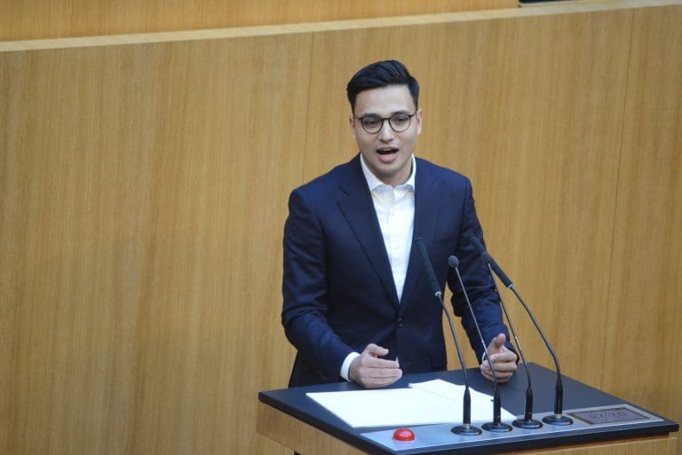 Neos glänzen wieder einmal mit Unkenntnis — Unzensuriert.at