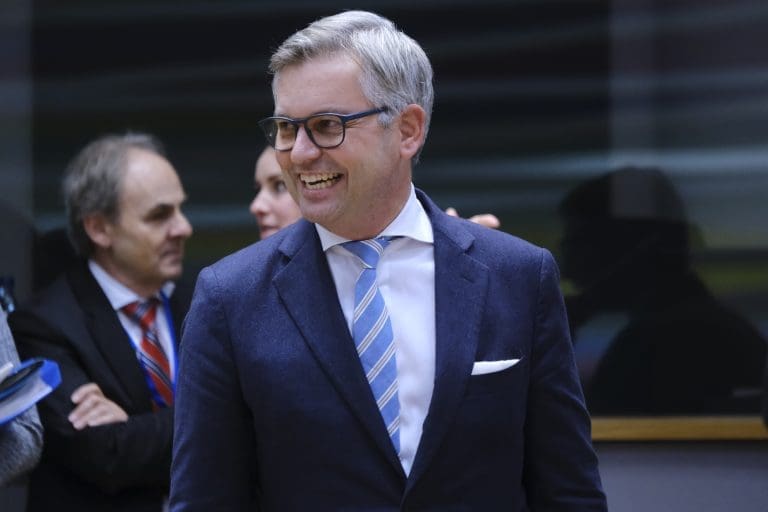 Trotz Wahlniederlage stellt ÖVP den EU-Kommissar — Ale_Mi / depositphotos.com