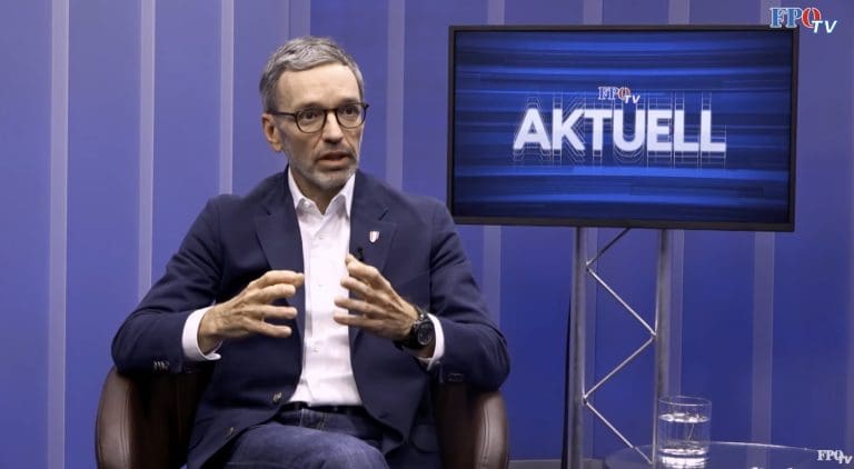 Kickl im FPÖ-TV-Studio — Screenshot / FPÖ-TV