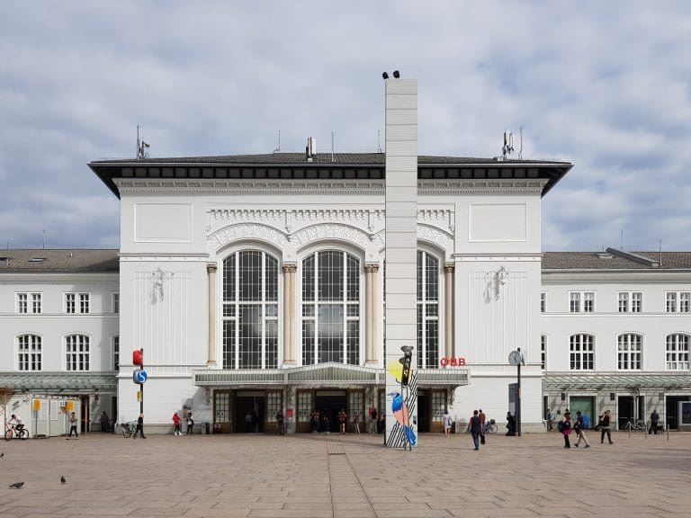 IS-Fanatiker wegen Terror-Plänen vor Gericht — Simon Legner / wikimedia.org (CC BY-SA 4.0)