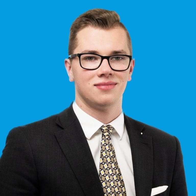 Skandal: Haftbefehl gegen AfD-Jungpolitiker — z.V.g.