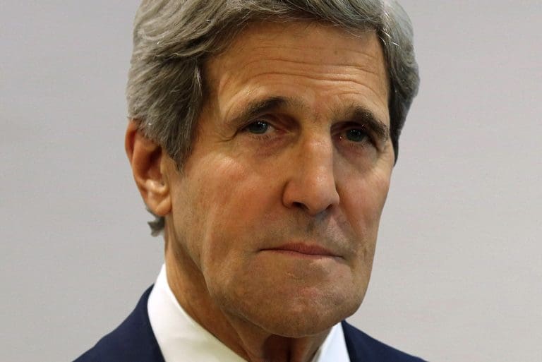80-jähriger Kerry hilft 81-jährigem Biden — US-Regierung / Wikimedia (public domain)