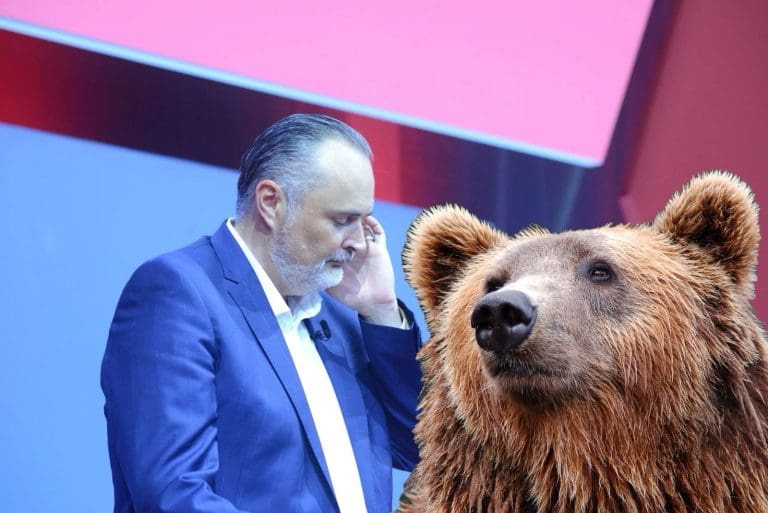 Hans Peter Doskozil und Bär — Pexels / pixabay.com / unzensuriert