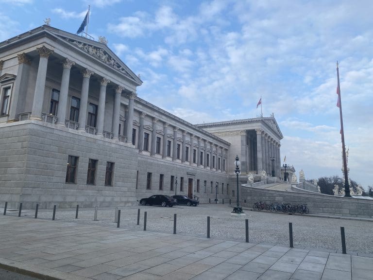Parlament — unzensuriert