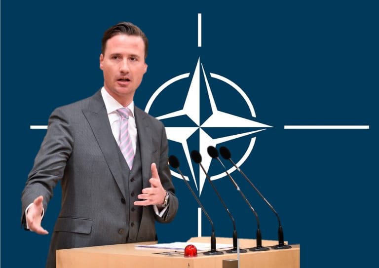 NATO, Volker Reifenberger — Parlamentsdirektion /Johannes Zinner / Clker-Free-Vector-Images / pixabay.com