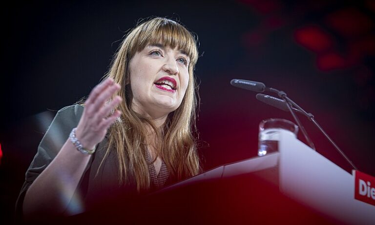 Heidi Reichinnek ist damit gescheitert, einen zu Scherzen aufgelegten Juristen vor Gericht zu zerren. Hintergrund ist ein Spruch über sie und einen Kühlschrank.