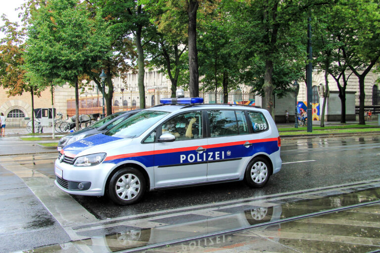 Statt mehr noch weniger Polizisten für Wien — rospoint.ukr.net / depositphotos.com