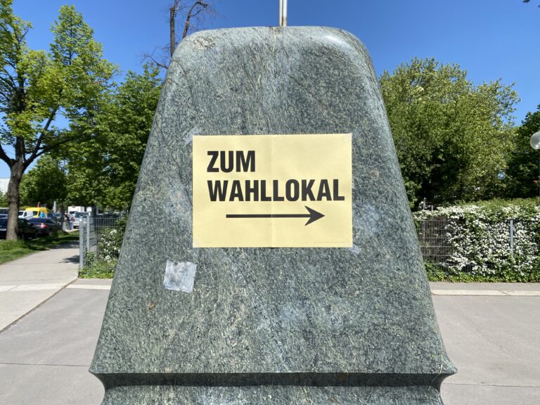 Wahllokal — unzensuriert