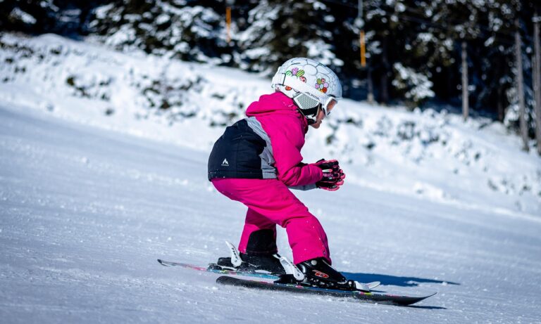 Skifahren — Aiky82 / pixabay.com