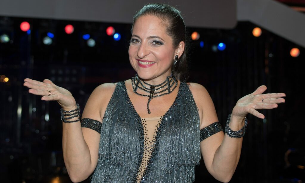 Caroline Athanasiadis packt aus: ORF spart bei Programm, nicht aber bei ...